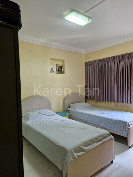 5 Room (5I) HDB for Rent in  567 Hougang Street 51 - Image 4